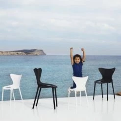 Vondom Tables Et Chaises Enfant Chaise Enfant Bleu Marine Simple -Commodes enfant Soldes chaise enfant bleu marine simple 5